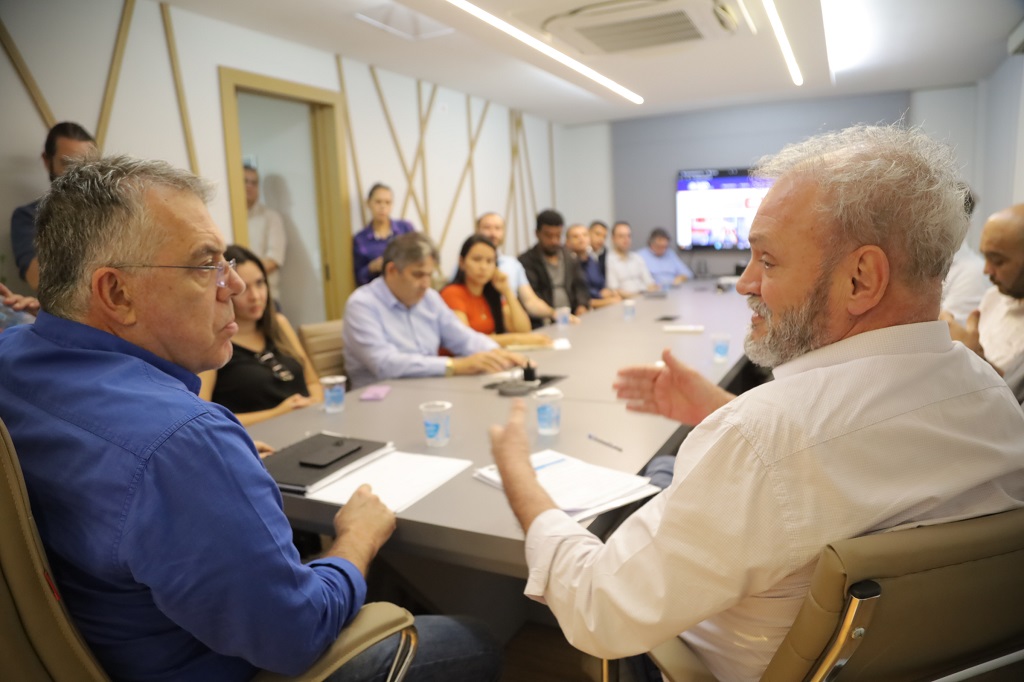 FOTO_02_REUNIAO_GERALDO