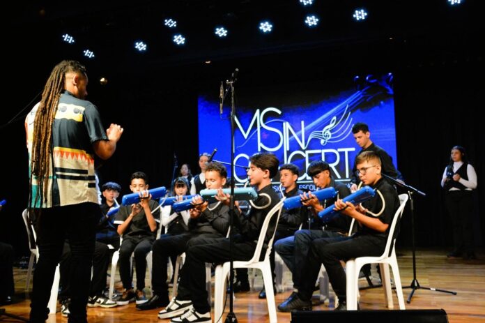 BANDA FERNANDO SALDANHA