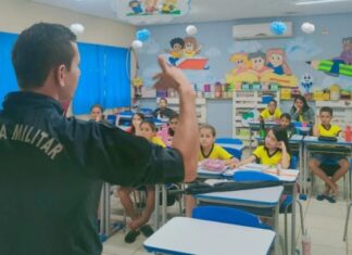 Alunos de escolas municipais concluem curso do Proerd em Ponta Porã