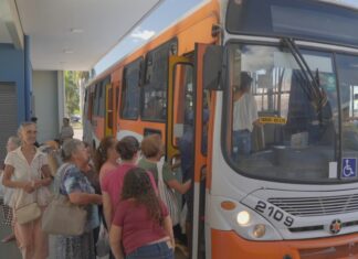 Prefeitura realiza audiência pública para discutir licitação do transporte coletivo