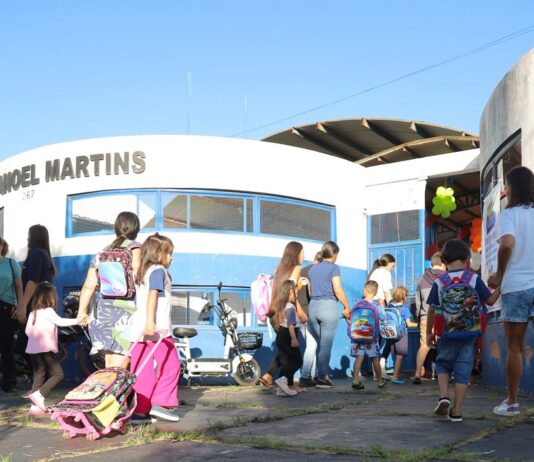 Alunos da Rede Municipal retornam às aulas no dia 28 de julho