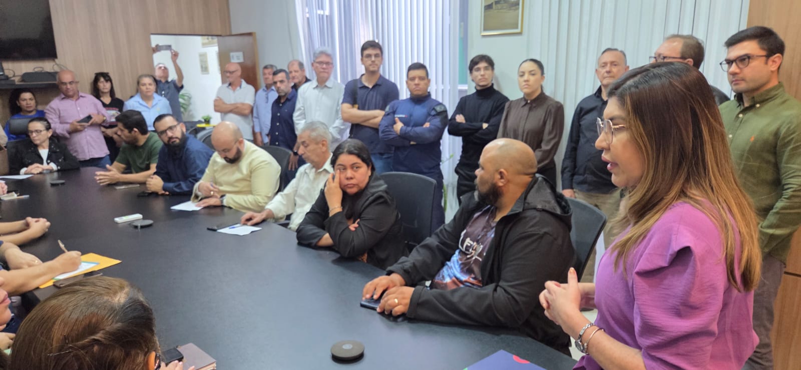 Autoridades definem com a sociedade protocolo de atendimento para casos de pessoas em situação de rua