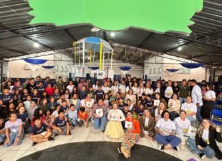 Escola Municipal Rural Graça de Deus recebe lançamento de livro sobre prevenção à violência doméstica em guarani kaiowá